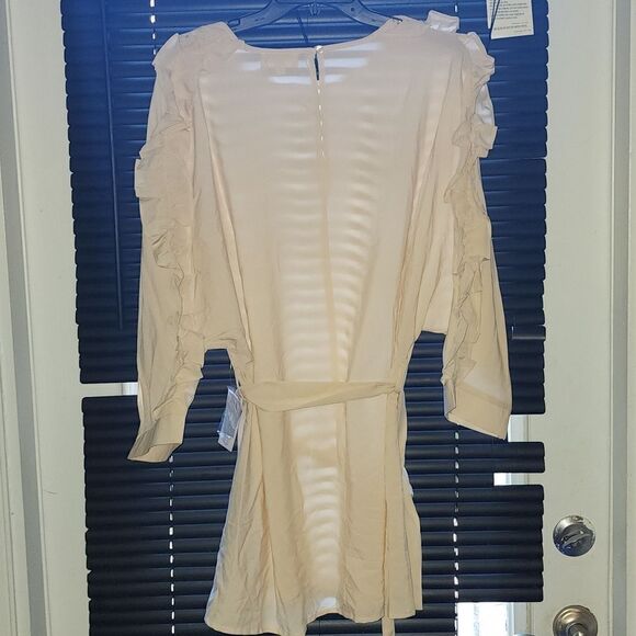 Tunic Blouse  - Picture 2 of 3